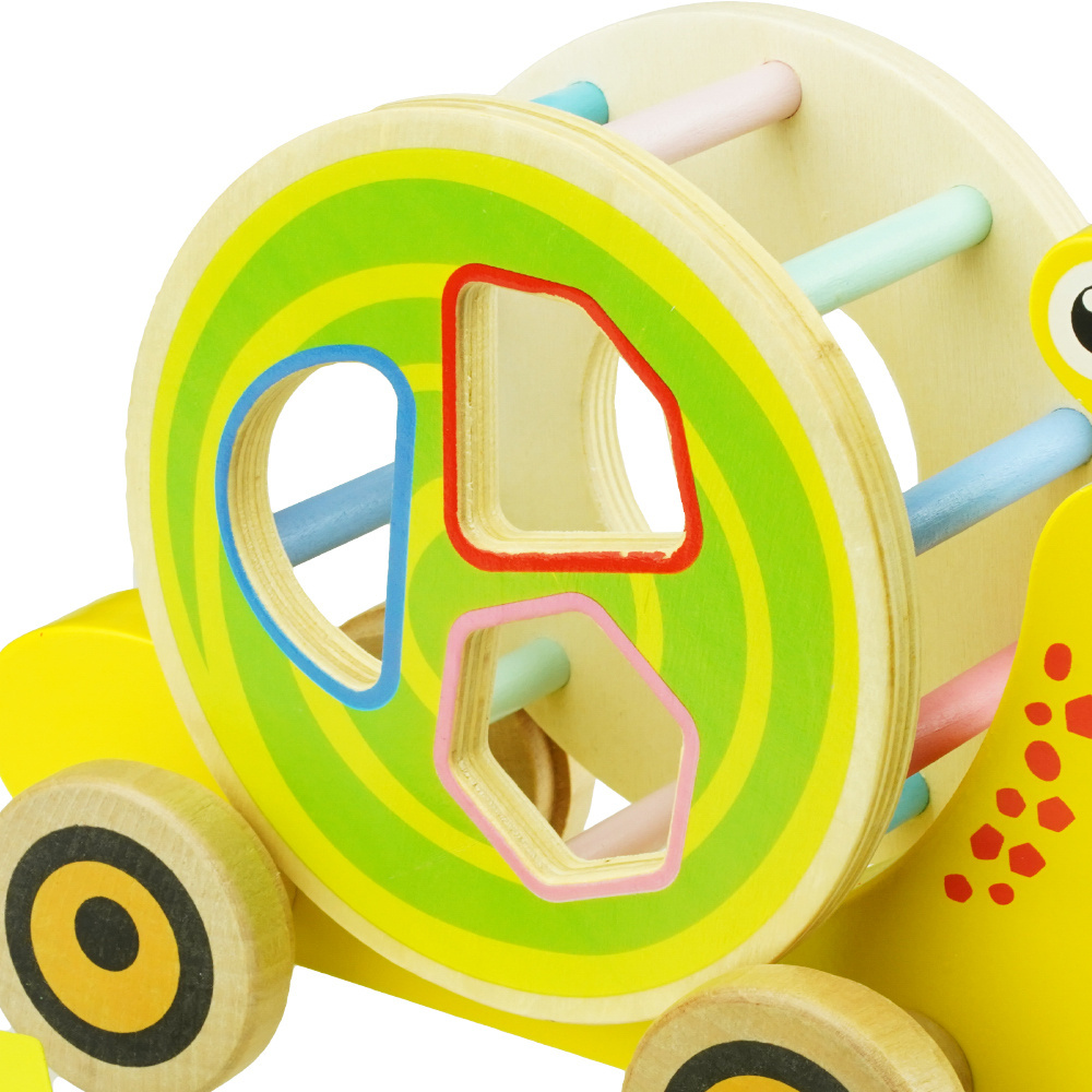 Drewniana zabawka do ciagnięcia sorter Ślimak ze sznurkiem