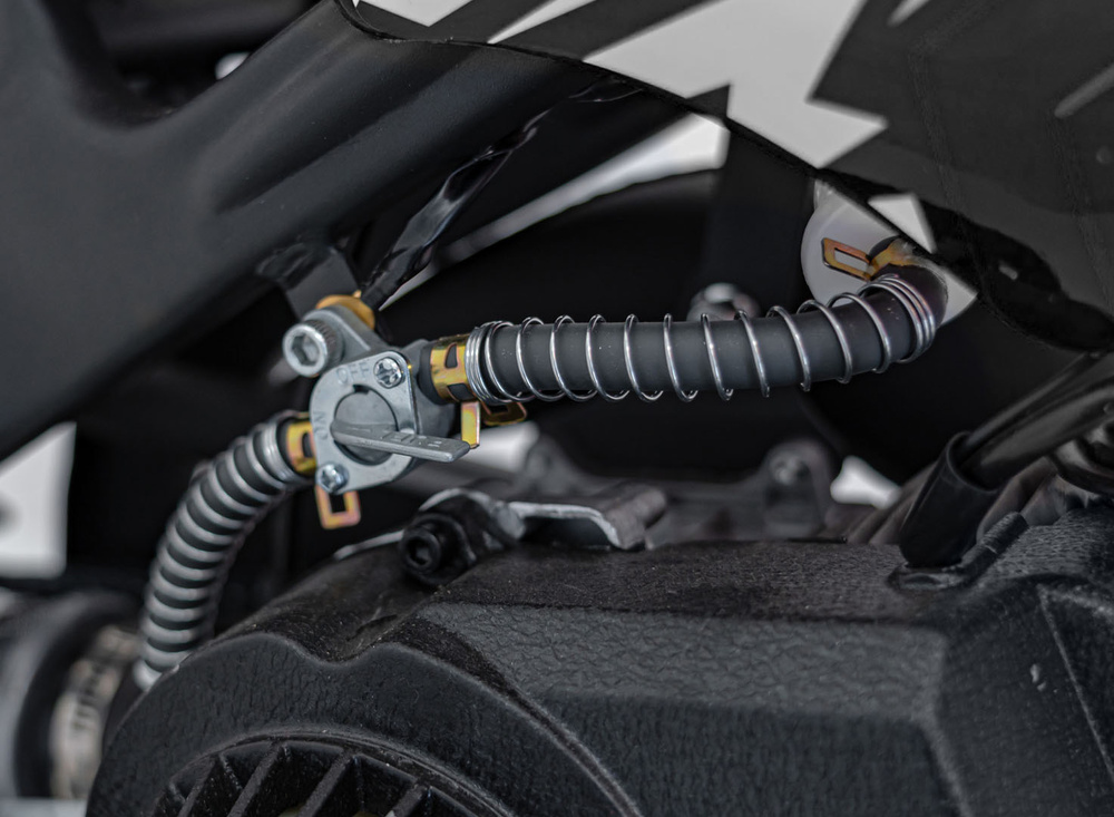 Pojazd Motor Spalinowy 49CC STORM Czarny