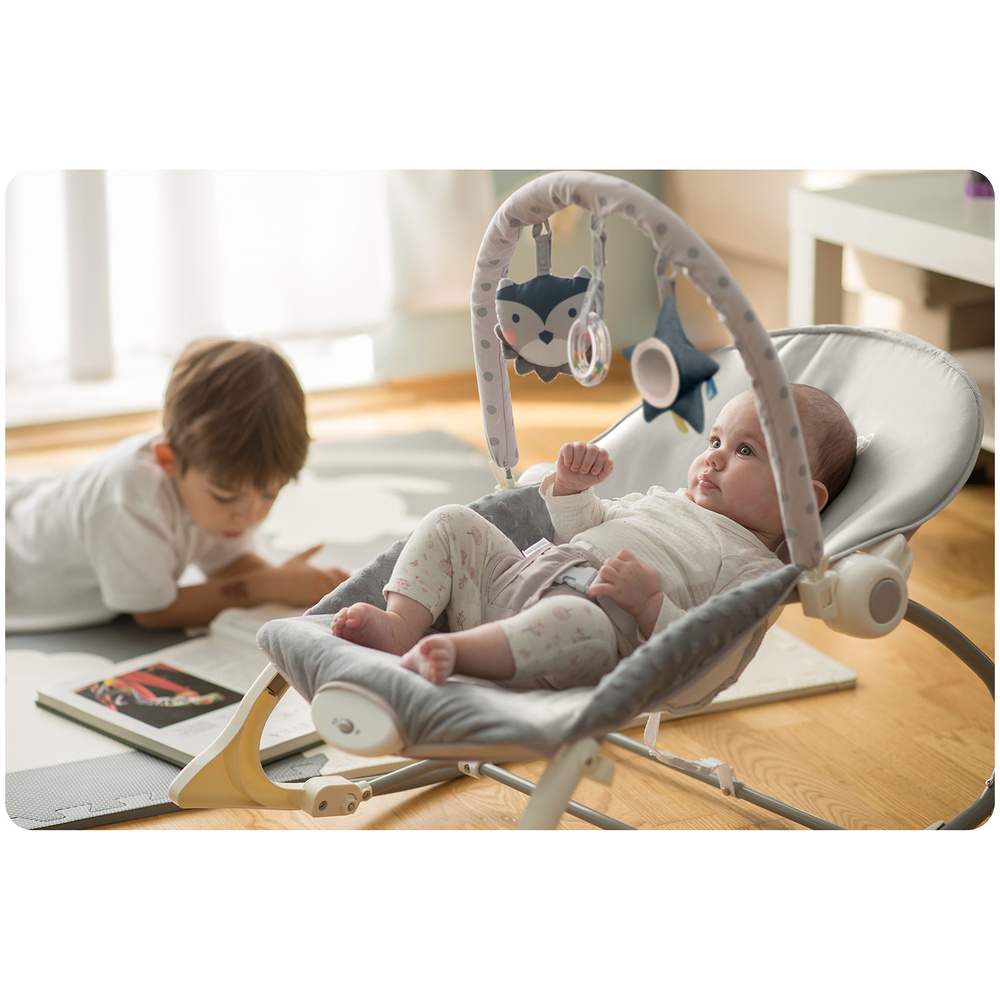 Leżaczek bujaczek z wibracją  - szary