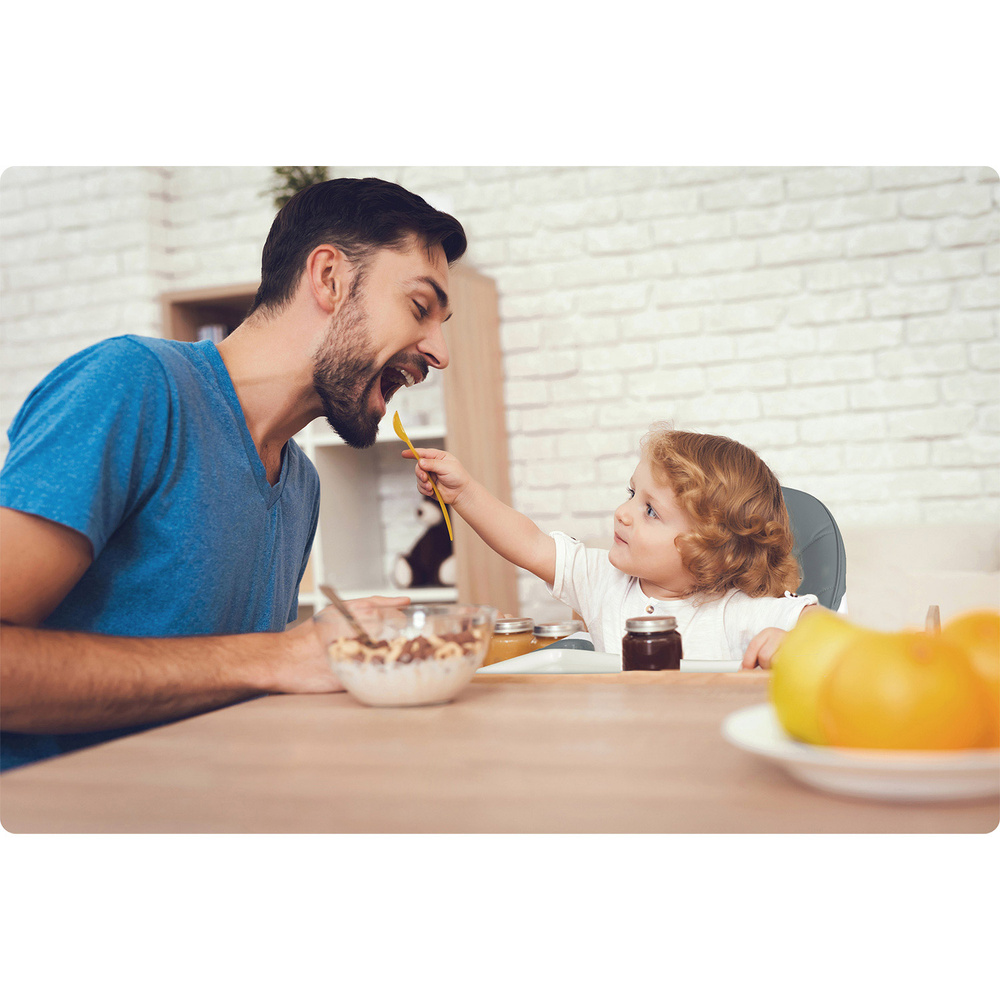 Krzesełko do karmienia Mani szare