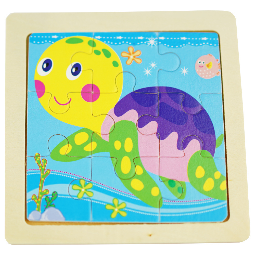 Drewniana kolorowa układanka puzzle żółw