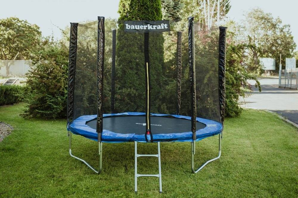 TRAMPOLINA BAUERKRAFT Z SIATKĄ ORAZ DRABINKĄ 244-252CM