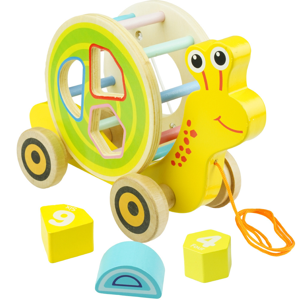 Drewniana zabawka do ciagnięcia sorter Ślimak ze sznurkiem