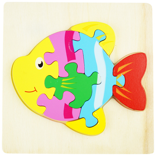 Drewniana kolorowa układanka puzzle rybka