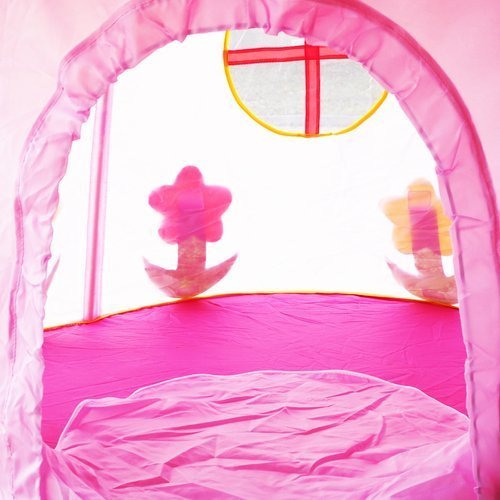 Namiot domek grzybek muchomorek z drzwiami do ogrodu